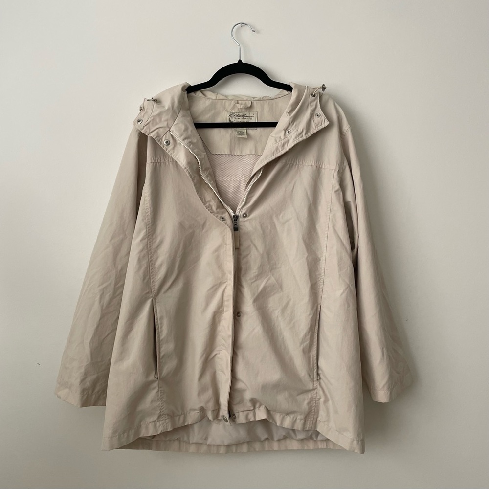 Eddie Bauer Women’s Tan Windbreaker Jacket Large